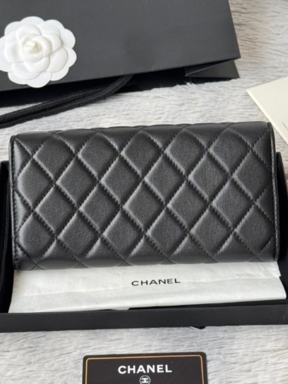 Chanel Wallet - Picture 3 of 8